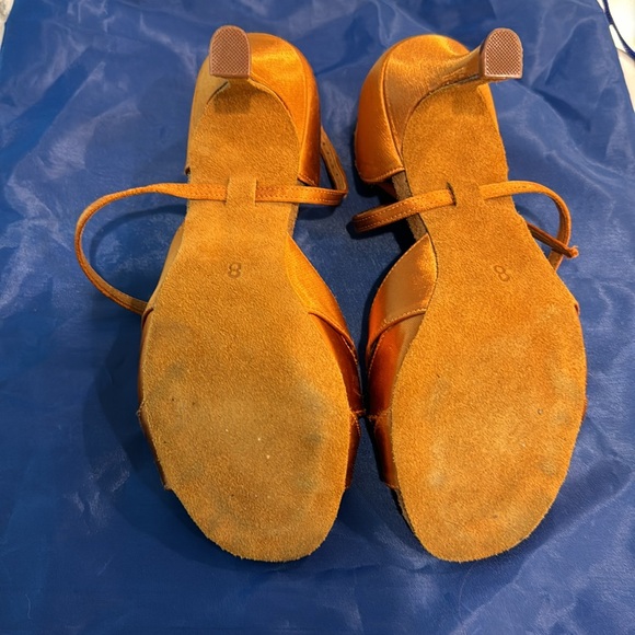 Dance America Latin ballroom shoes - Picture 2 of 5